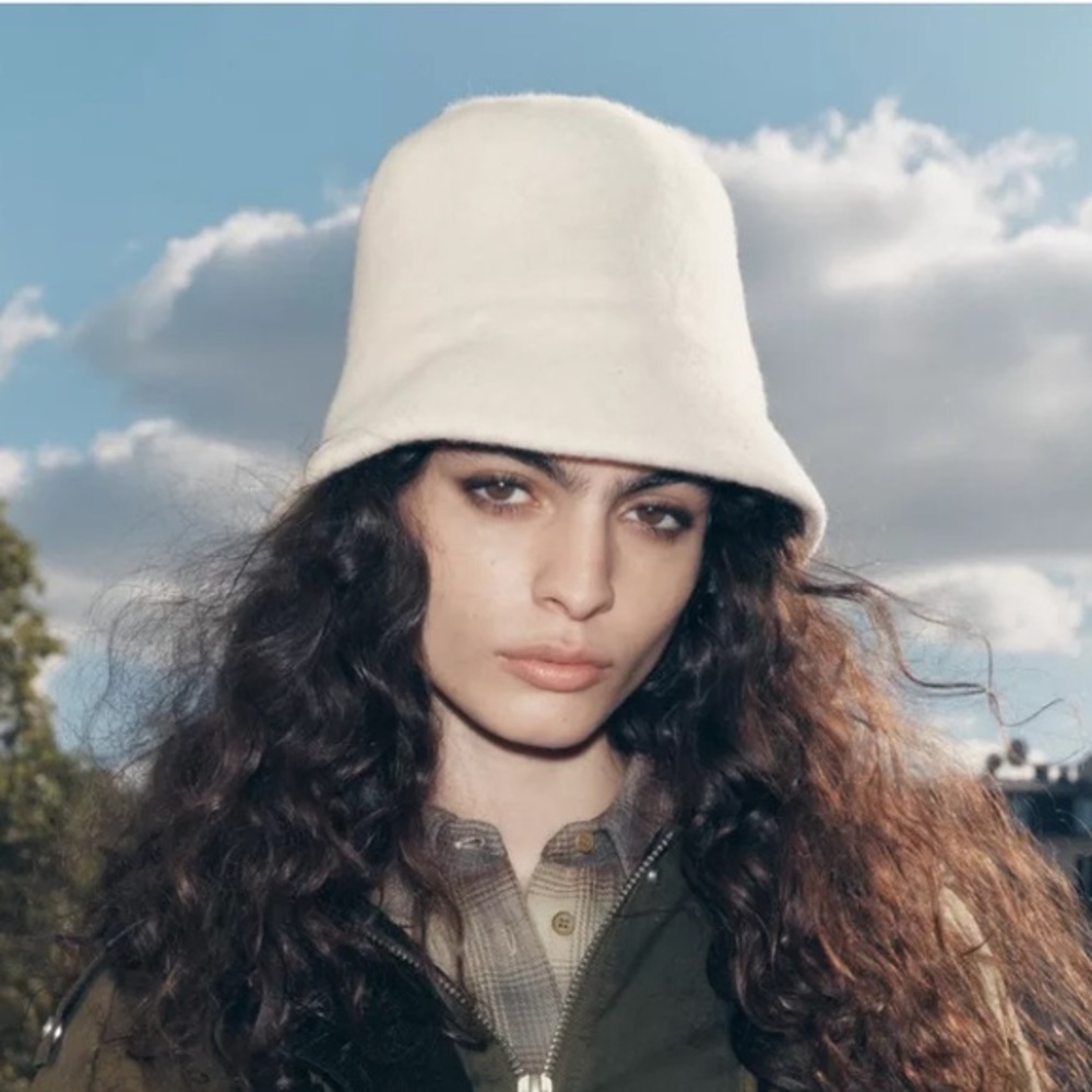 Zara Cream Wool Bucket Hat NWT